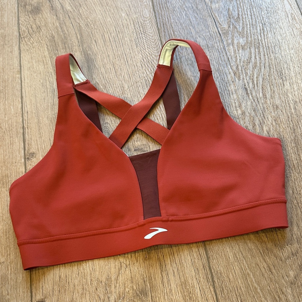 Brooks Red Sports Bra - Picture 7 of 8